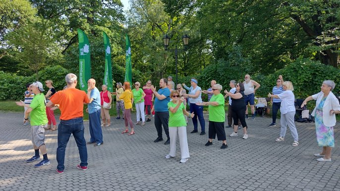  - Tai Chi i Lok Hup w Parku Źródliska I